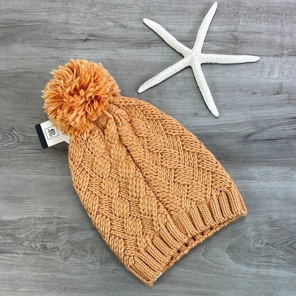 🔆RIP CURL🔆 WINTER BEANIE HAT - Picture 5 of 5